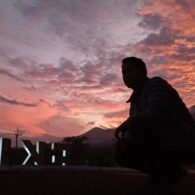 1christyaji's profile picture. ..buanglah sampah pada tempatnya, jangan simpan di dalam otak..