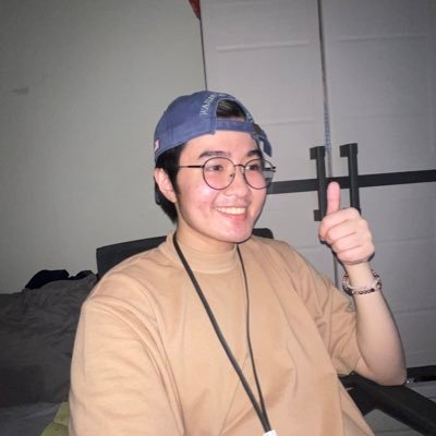 nuhseJ's profile picture. ok