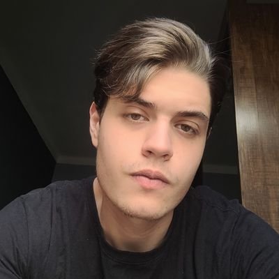 erthalzzz's profile picture. Until I win