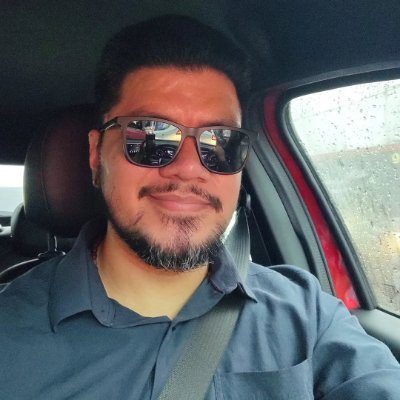 Dev: Javascript, PHP, Node, ReactJs, React Native, MySQL, SQLite.
Gamer: Dota 2, CS: GO, Pro Evolution Soccer, Age of Empire/Mithology
Bodybuilder!
