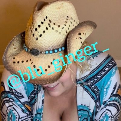 blu_ginger_'s profile picture. NO BACKUP ACCOUNT! Working hard, but playing harder! follow my OF link below to see more!! cash app $BluGingersnacks