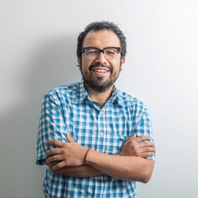 Periodista. Redactor/editor de redes sociales en @elpais_america y @elpaismexico. Esposo, papá, cafetero y chilaquilero.