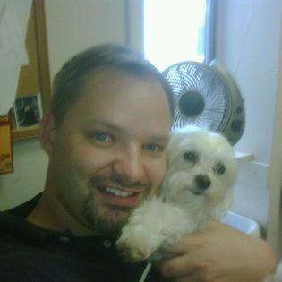 TimButtrum316's profile picture. 