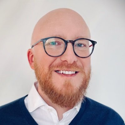 Product Design Team Lead | UX/UI Designer | Product Owner | Design Strategist