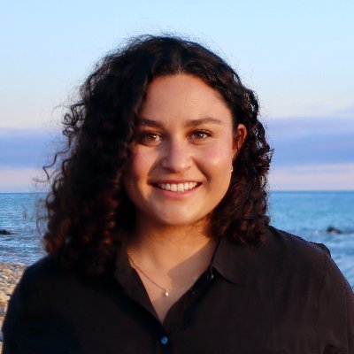 kanaka ʻōiwi ocean nerd | engagement coordinator at @OceanVisionAI + @FathomNet | environmental communication M.A. @stanford alum | she/her | views are my own