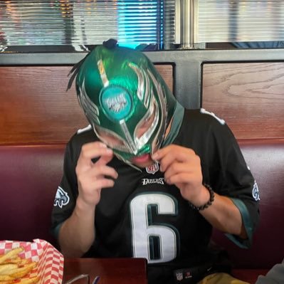 ntario9's profile picture. 