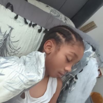 ricdella1's profile picture. 