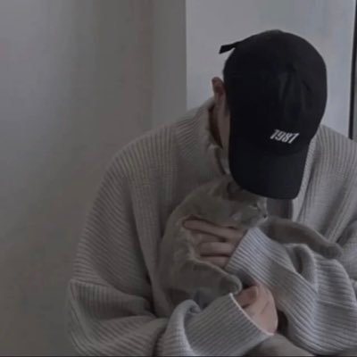 Liuyifei0729's profile picture. Sometimes I really want to go back in time.