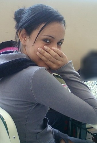 Minha viida toda foi como um anunsio nas mao das policia.
Ele nao quiz mas saber de miim pois hj mostro a ele que nao era da quele jeiito que ele keria !!