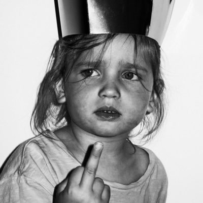 emrx1a2a88G3oEQ's profile picture. 