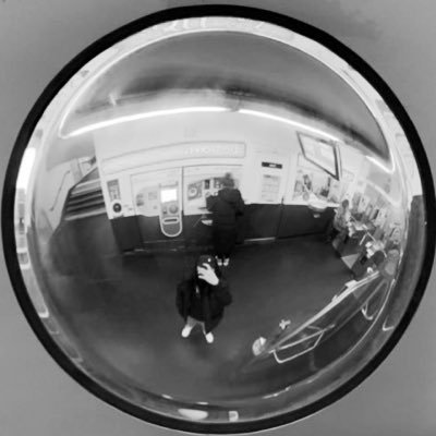 SPOOKYLOOPS's profile picture. 