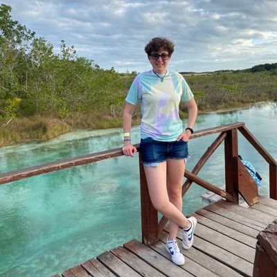 ViridianaLinare's profile picture. Amante de la vida, los viajes, el conocimiento y aprendizaje, todos los días vivir, amar, reír, sentir..⚓🧡 buena vibra siempre 🍃🥰