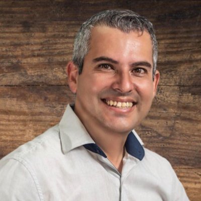 JuliPalopoli's profile picture. So flustered I regret the whole world