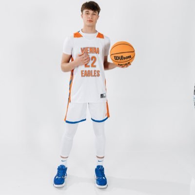 owentreat1's profile picture. 6’3” CG || Class of ‘24 || 4.5 GPA || Vienna High School || Illinois Bears Basketball