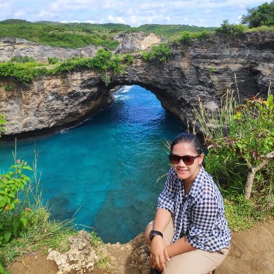 Helena_Sty's profile picture. Ordinary girl,  
Use ur experience in ur experiments to achieve ur expectations... GBU