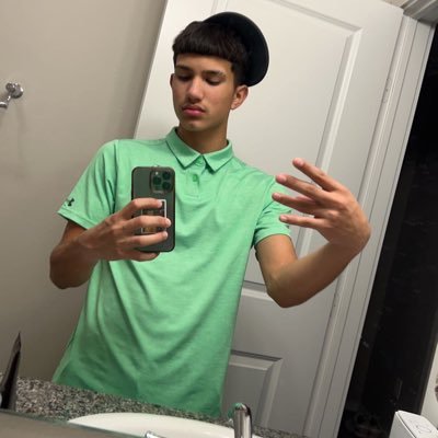 SheLuvLilJ's profile picture. 