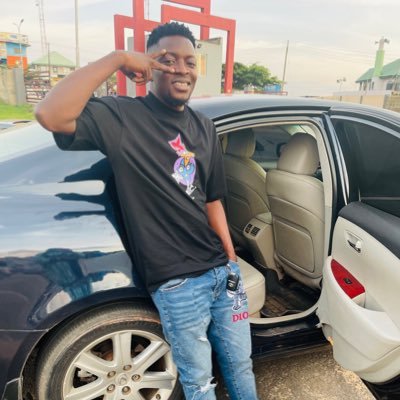 If you reading this congratulations🤝🤝you’re ALIVE.||JUST DO IT ||…||PDP MEMBER || God fearing man,Music Lover(Fireboy Stan) and a Liverpool Fan ❤️❤️