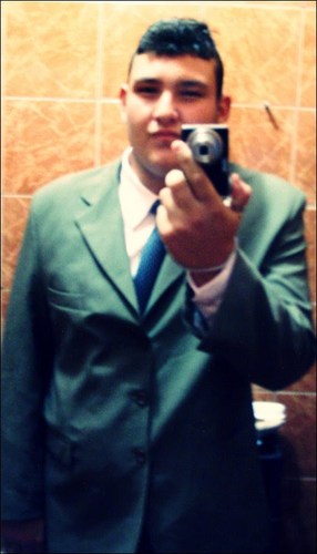 -  Somente se aproxima da perfeição quem a procura com constância sabedoria e sobre tudo muita humildade.