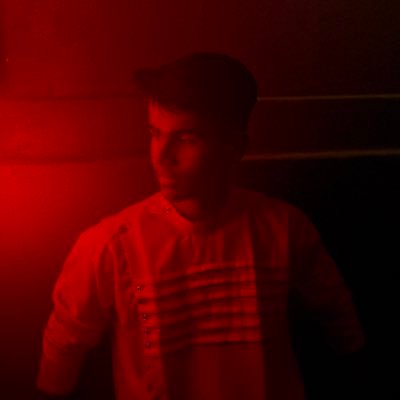 Just Be SomeOne’s MooN to ShiNe on Their DaRkEsT HoUrS🌜✨———