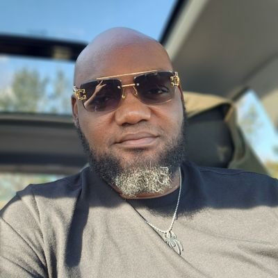 Product developer, web designer, supply chain management, Strategic & Leadership Management.
Be myself.