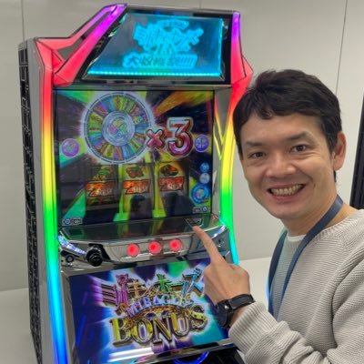 カルミナの広報を担当。新機種情報はもちろん、カルミナ関連のことは全て呟きます/好きなものはパチスロとお祭りとビール/元パチマガスロマガ/黄昏☆びんびん物語の青でした/皆さま、よろしくお願いいたします!