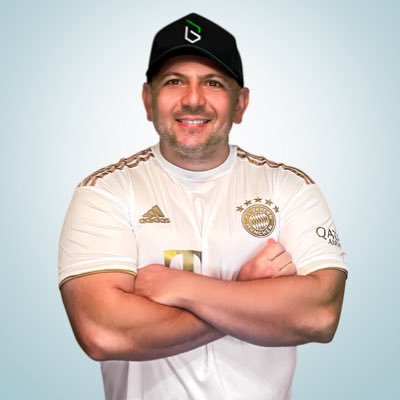 ⚽🔥 Futebol • Resenha • Palpites. Viajo pelo mundo assistindo futebol 🏟️ +100 estádios visitados