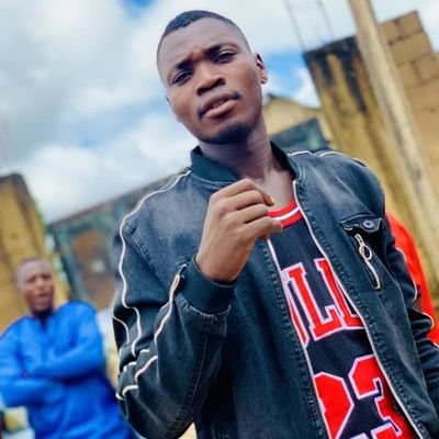 Warhead1Www's profile picture. 