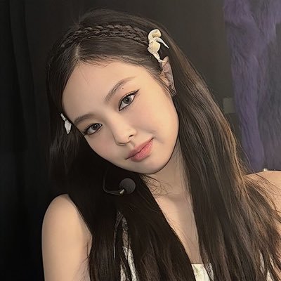 studywithandruh's profile picture. 