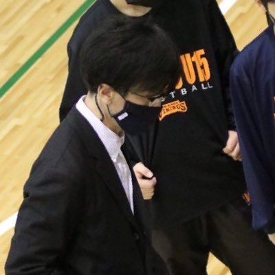 🏀Coach JBA🪪A, 山口県宇部市 2011- bjアカデミー 👉2016- @orangevikings U15HC👉2023/7- @fe_758 U18HC  sneakerhollic #東京NSC12期