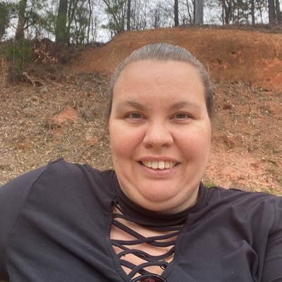 Mom. Blogger. Vlogger. Fitness. College graduate. Nature. Notary Public in South Carolina. https://t.co/8v22dPKkhh