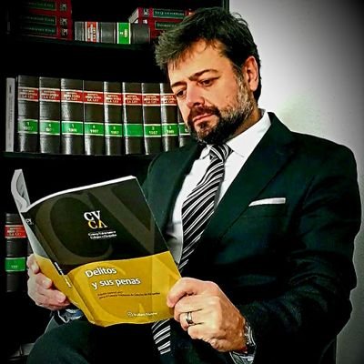 Abogado 💼 Defensa Penal  ⚖ D° de Familia. D° de Cooperativas. 💻 https://t.co/hqcU0r1x36