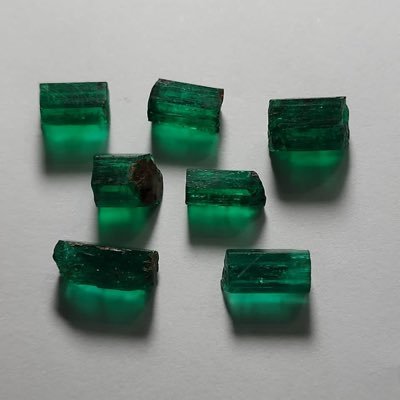 All kinds of Afghanistan Gemstone ( Emerald,Rubies, Tourmaline,Sapphire. ..)