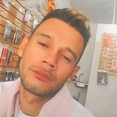 RennyFerrer3's profile picture. 