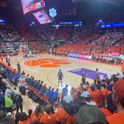 HkSharpless's profile picture. Clemson ‘26