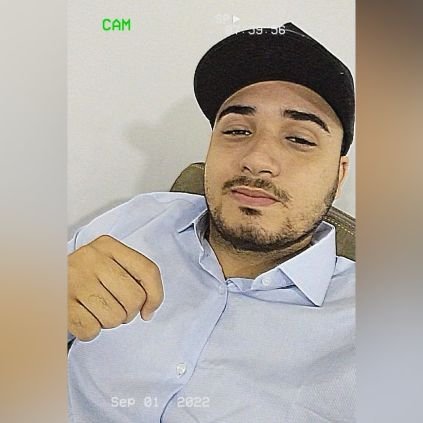 lima13242's profile picture. 