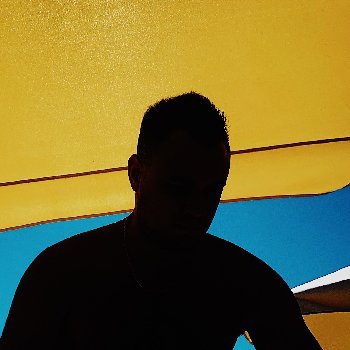 Web3 collection of street photographs taken on phone by Anthony Azev 📸
Discord: https://t.co/yRDm90ruPh Telegram: https://t.co/SBXCG9d5QZ
2019 - 2023 #P11n5hT5