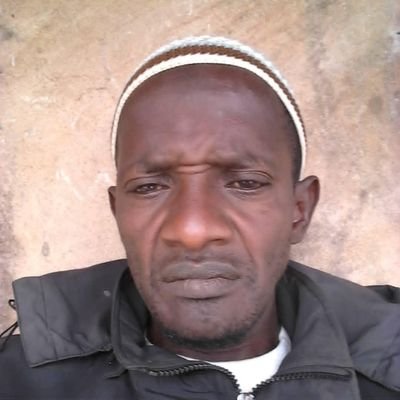 Tahirou72595's profile picture. Formateur