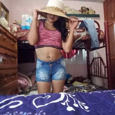 EvamariaGonzl12's profile picture. Soy mama de 3 tesoros soy buena onda me gusta mucho salir bailar pistear la parranda y amo 🥰 estar en familia