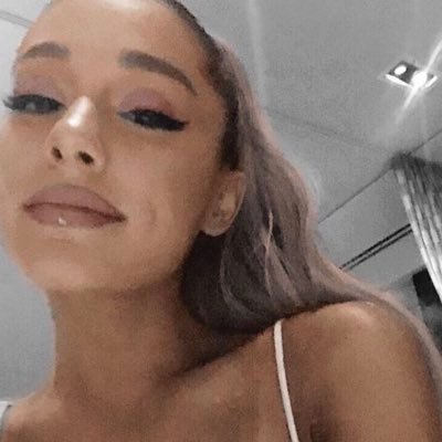 giawaIe's profile picture. she/ her | 16