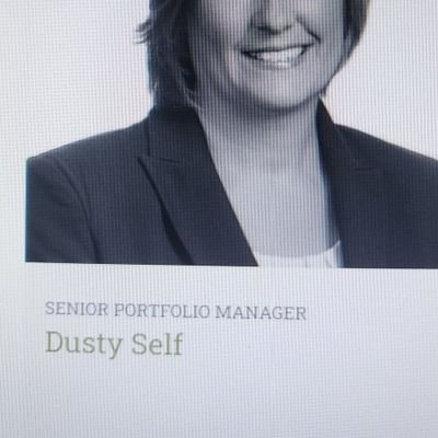 AloneatiQ's profile picture. '...the legitimate struggle between doin what's right and just doin some nigga shit'

Some of you are slow.