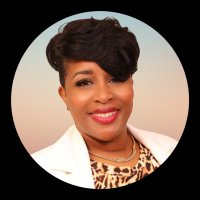 Angela McGuire(@DrAngieMac) 's Twitter Profile Photo