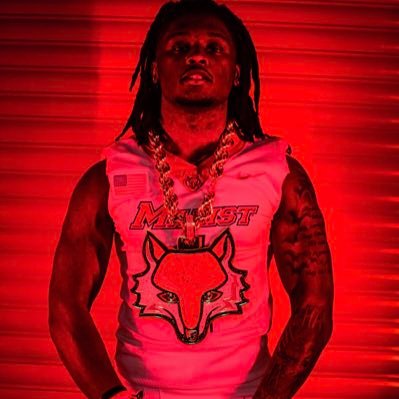 @WheelingU_fb |6’1 210lbs Outside LB | 2022 1st Team All-Ohio | Northeast Defensive Player of the Year. NCAA #’s 2301766296