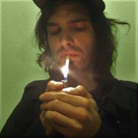 Dr(ew) (@shutterbones) 's Twitter Profile