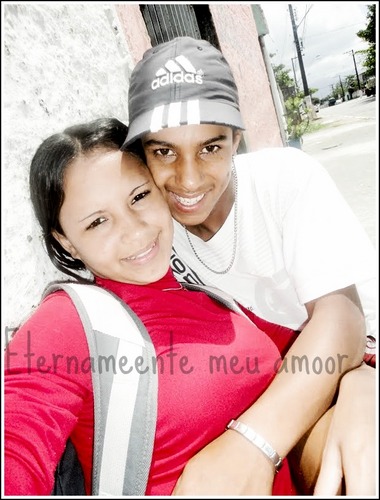 Quem me ver, me vê sorrindo. E vai ser sempre assim..♪