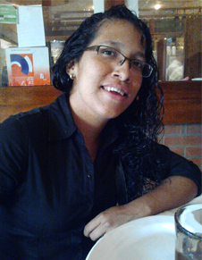 lunitarousse's profile picture. Mercadóloga y emprendedora /El conocimiento mueve al mundo