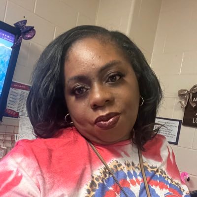 Scitechdiva's profile picture. Blessed & Highly favored edtech enthusiast! PioNear Kami Hero Level 1 & 2 Google Cert!! Former Science Teacher! Campus Inst. Tech Nearpod CT 504 Coordinator