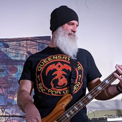 Bassist for @CrashersBand and @BlisskriegBand. Founding bassist for the bands Days of the New and Tantric. Nice guy, most of the time.