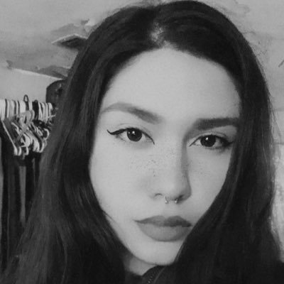 EmmaEE191's profile picture. 