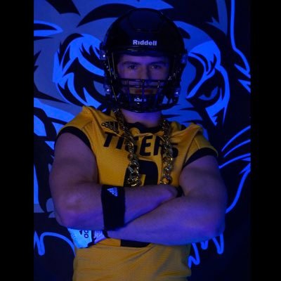 | WR @NEMCCtigers (MS) | Ht: 6’3 | Wt: 197 | Full Qualifer | 4.0 GPA | 662-549-0310 | First Year JUCO film: https://t.co/zXdDWbNNiO