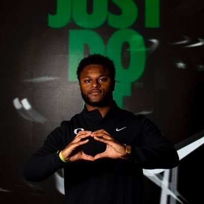 Follower of Christ✝️| Director of Player Development @oregonfootball || 🤞🏾™️